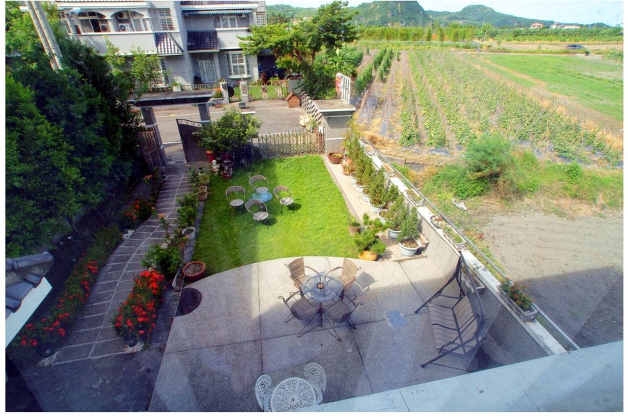 Emaly Homestay Taitung ภายนอก รูปภาพ