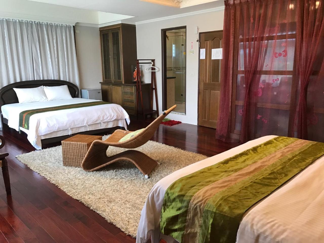 Emaly Homestay Taitung ภายนอก รูปภาพ