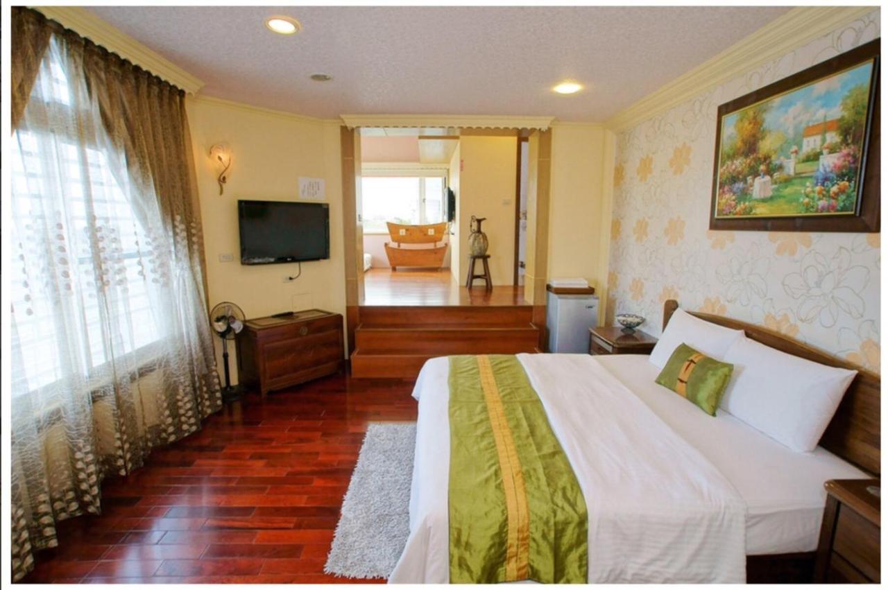 Emaly Homestay Taitung ภายนอก รูปภาพ